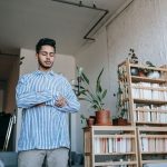 Woman reading ‘Story of a Seoul’ at urging of her spiritual director