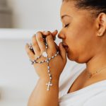 BREAKING: Jennifer Lawrence is wearing a coat